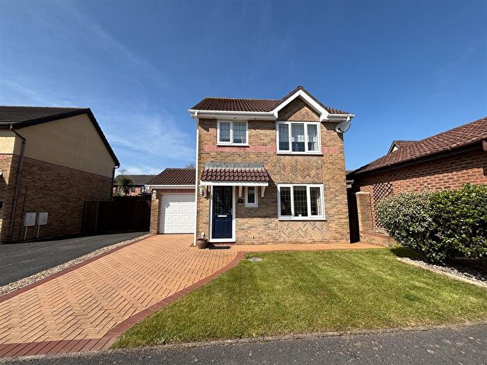 3 Bedroom Detached House For Sale In Maes Y Capel, Pembrey, Burry Port, SA16