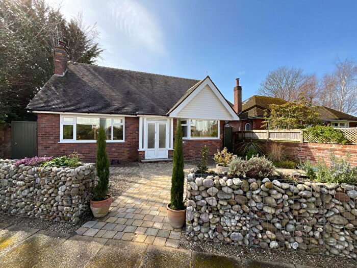 4 Bedroom Detached Bungalow For Sale In Part Street, Southport, PR8