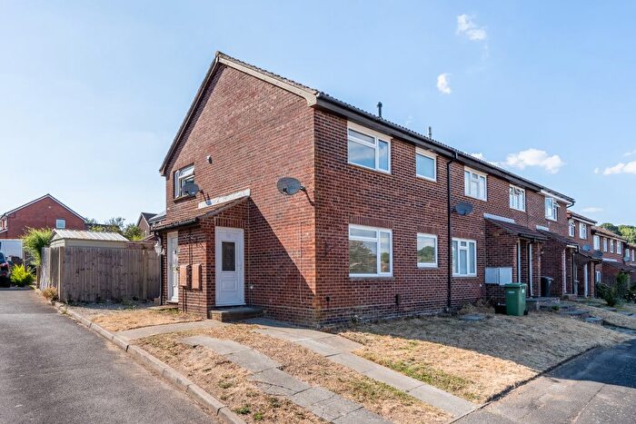 1 Bedroom Terraced House To Rent In Quebec Gardens, Bursledon, SO31