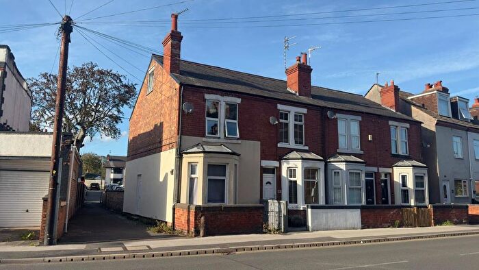 2 Bedroom Flat To Rent In Station Road, Carlton, Nottingham, NG4