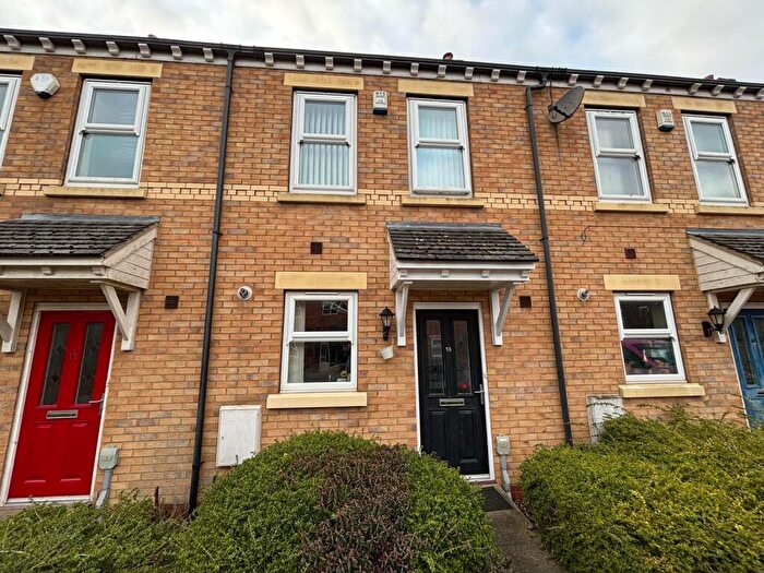 2 Bedroom Terraced House To Rent In Sanderson Close, Hull, East Riding Of Yorkshire, HU5