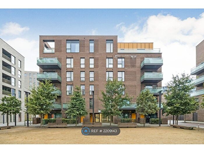 2 Bedroom Flat To Rent In Golden Anchor House, London, SE10