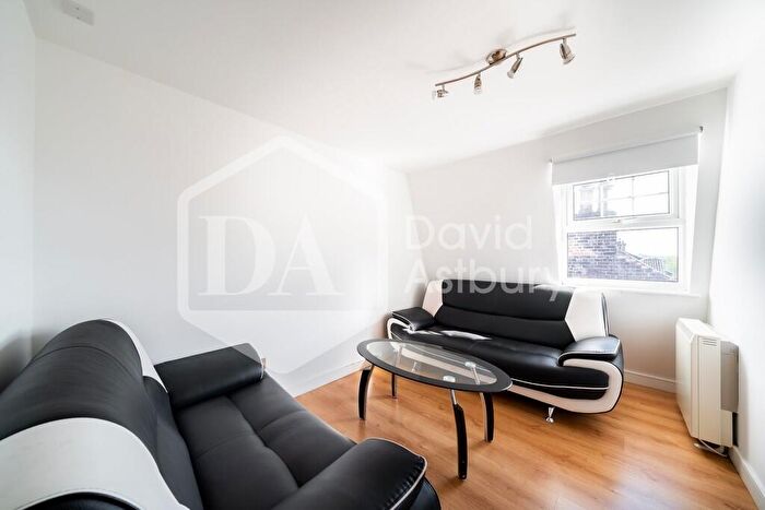 4 Bedroom Apartment To Rent In Criterion Mews, Archway, London, N19