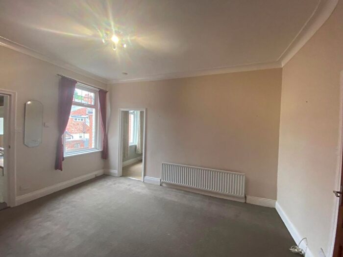 3 Bedroom Flat To Rent In Birchington Avenue, South Shields, Tyne And Wear, NE33