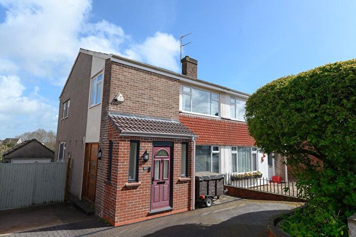 3 Bedroom Semi Detached House For Sale In Westbourne Road, Downend, Bristol, BS16