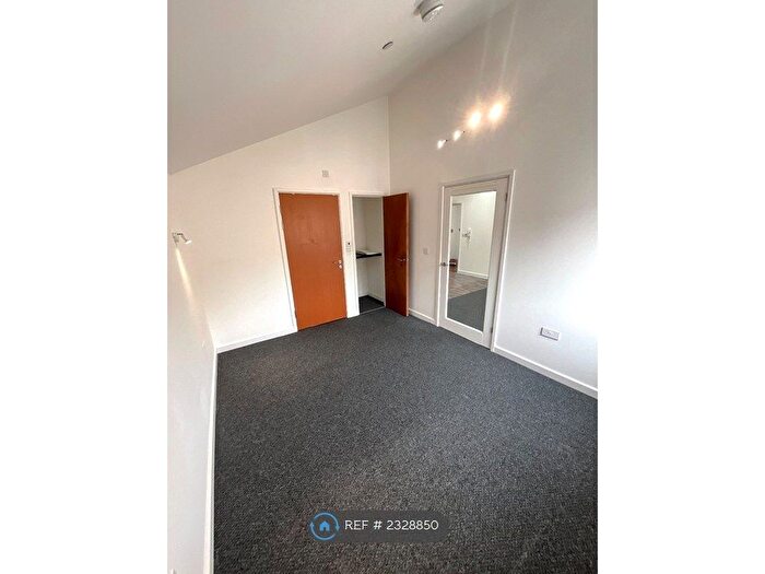 1 Bedroom Flat To Rent In Jenner Street, Barry, CF63