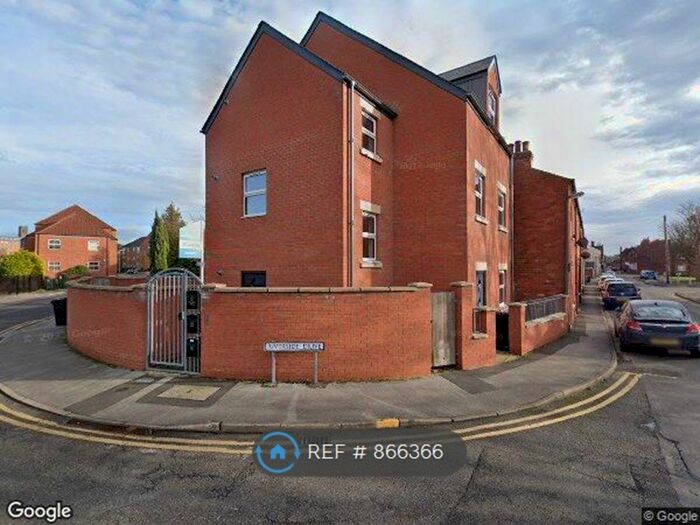 1 Bedroom Flat To Rent In Riverside Mews, Lincoln, LN5