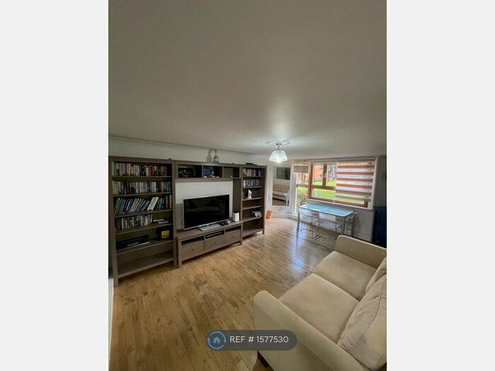 1 Bedroom Flat To Rent In World's End Estate, London, SW10