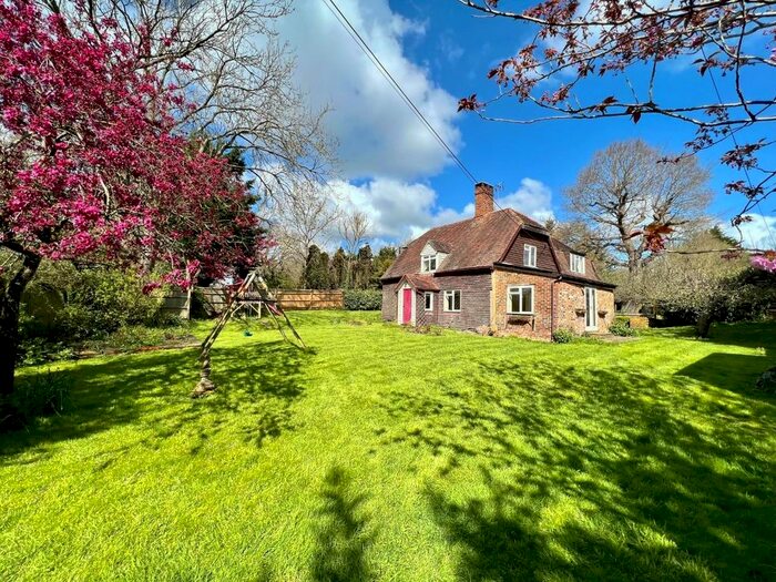 5 Bedroom Detached House To Rent In Tenterden Road, Golford, Cranbrook, TN17