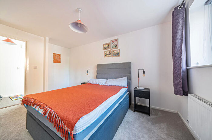 1 Bedroom Apartment For Sale In Fairfax Lane, Royston, Hertfordshire, SG8