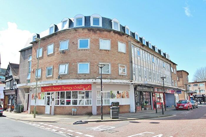 1 Bedroom Flat For Sale In Market Parade, Havant, PO9