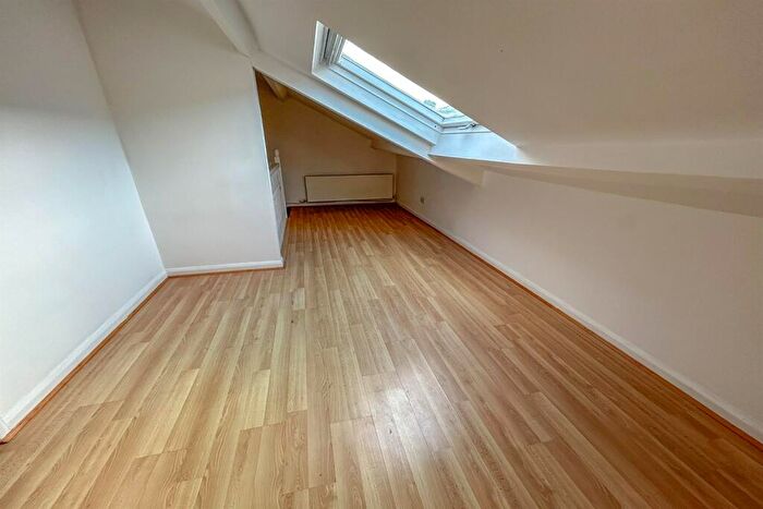 1 Bedroom Cottage For Sale In Eglinton Street, Monkwearmouth, SR5