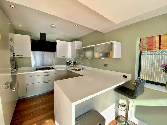 4 Bedroom Detached House For Sale In Westholme Road, Didsbury, Manchester, M20