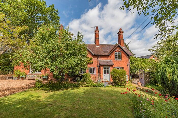 4 Bedroom Detached House For Sale In School Lane Walton Stafford, Staffordshire, ST17