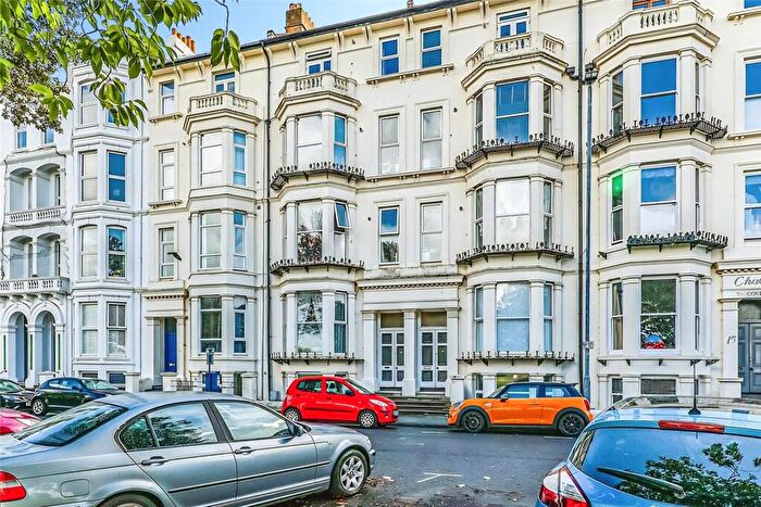 2 Bedroom Flat To Rent In Western Parade, Southsea, Hampshire, PO5