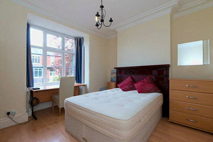 1 Bedroom House To Rent In Room 1, 28 Seabridge Road, ST5