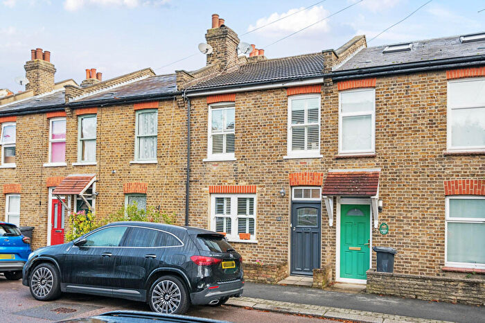 2 Bedroom Terraced House For Sale In Green Road, Whetstone, N20