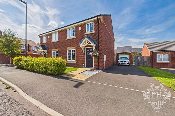 3 Bedroom Semi-Detached House For Sale In Silverdale Gardens, Redcar, TS10