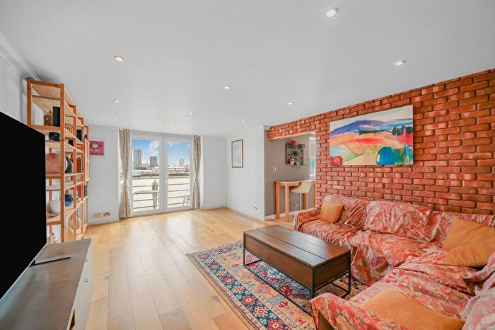 2 Bedroom Flat For Sale In Millennium Drive, Cubitt Town, E14