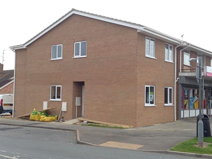 2 Bedroom Flat To Rent In Godsey Lane, Market Deeping, Peterborough, PE6