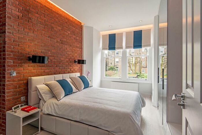 2 Bedroom Apartment To Rent In Goldhurst Terrace, South Hampstead, NW6