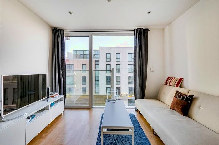 1 Bedroom Flat To Rent In Residence Tower, Woodberry Grove, N4