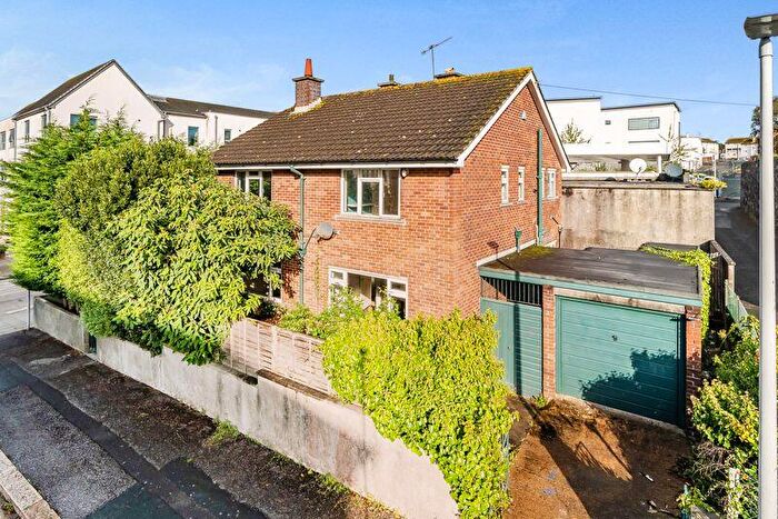 4 Bedroom Detached House To Rent In St Aubyns, Plymouth, PL1