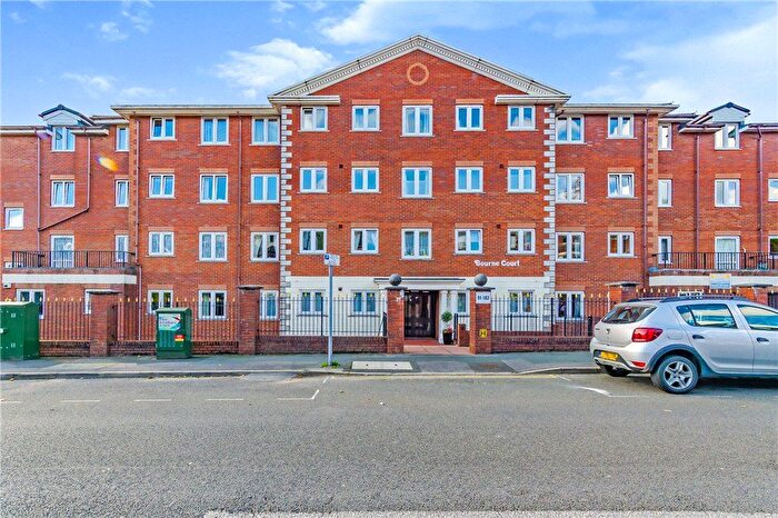 2 Bedroom Flat For Sale In Bourne Court, Croydon Road, Caterham, Surrey, CR3