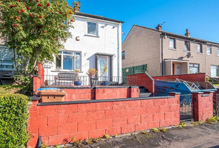 2 Bedroom House For Sale In Finlaggan Terrace, Dundee, DD4