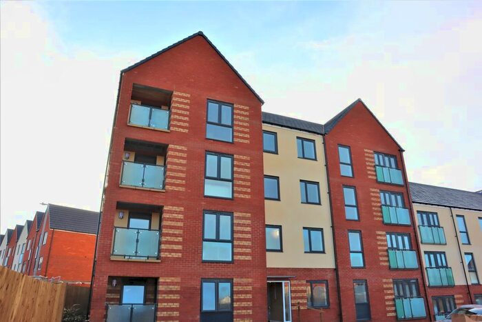 2 Bedroom Flat To Rent In Laelia Drive, Fairfields, Milton Keynes, MK11