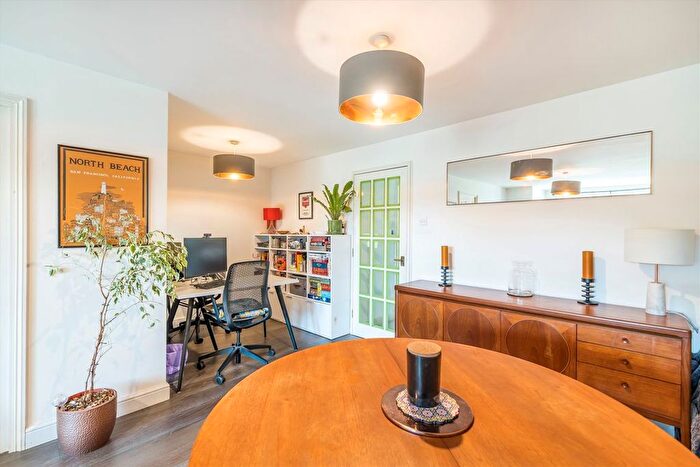 1 Bedroom Flat To Rent In John Archer Way, Clapham Junction, SW18