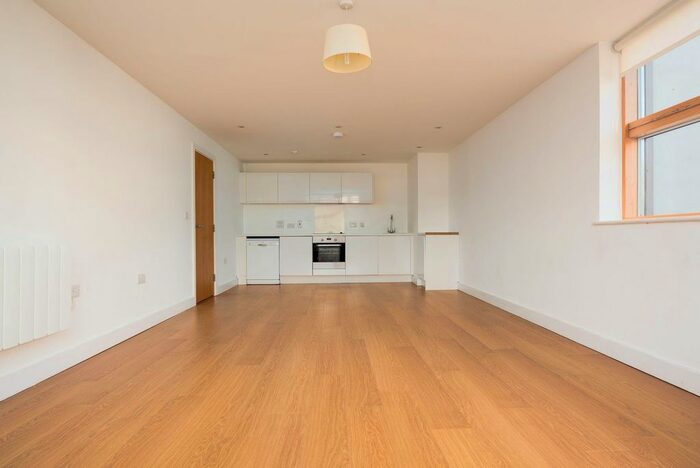1 Bedroom Flat To Rent In Apartment, Vida House, - Trundleys Road, London, SE8