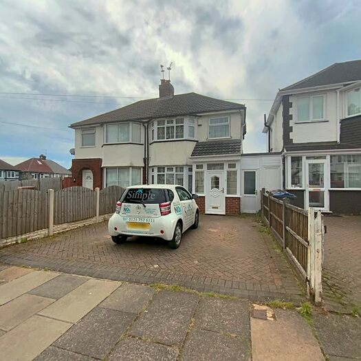 3 Bedroom Semi-Detached House To Rent In Sandringham Road, Great Barr, Birmingham, B42