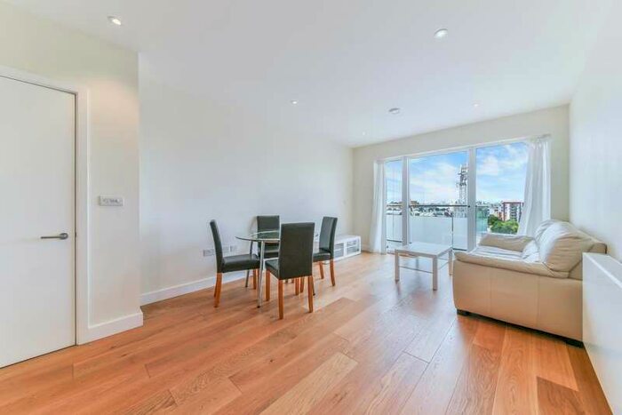 1 Bedroom Flat To Rent In 6 Peartree Way, Greenwich, London, SE10