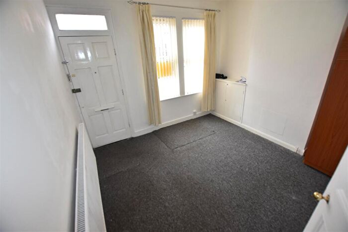 2 Bedroom House To Rent In Cranmer Street, Leicester, LE3