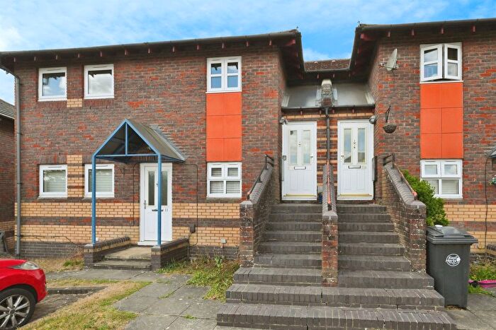 2 Bedroom Maisonette For Sale In Gilpins Gallop, Stanstead Abbotts, Ware, SG12