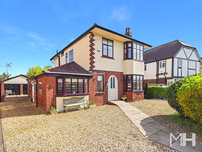 4 Bedroom Detached House For Sale In Carlisle Avenue, Penwortham, Preston, PR1