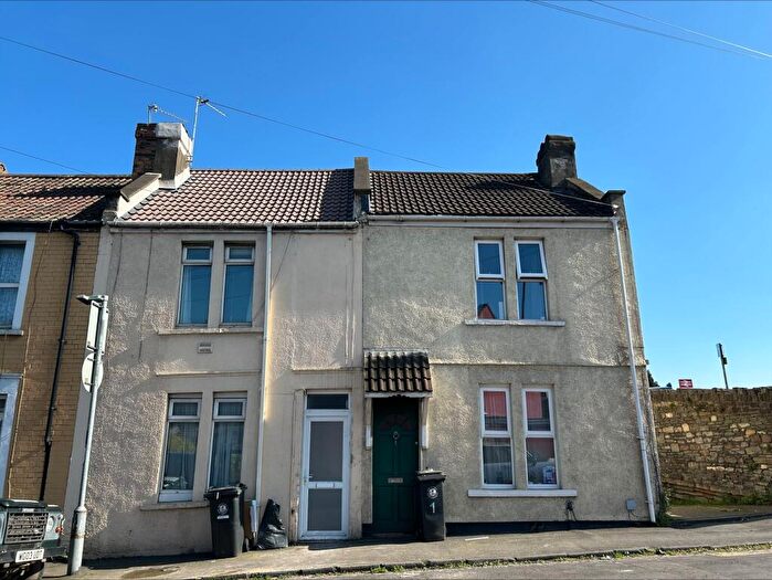 2 Bedroom House To Rent In Temple Street, Bedminster, BS3