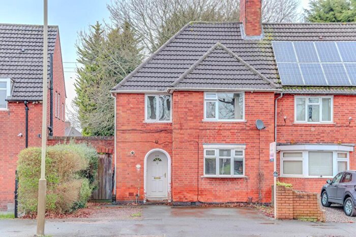 3 Bedroom Semi Detached House For Sale In Gooding Avenue, Leicester, LE3