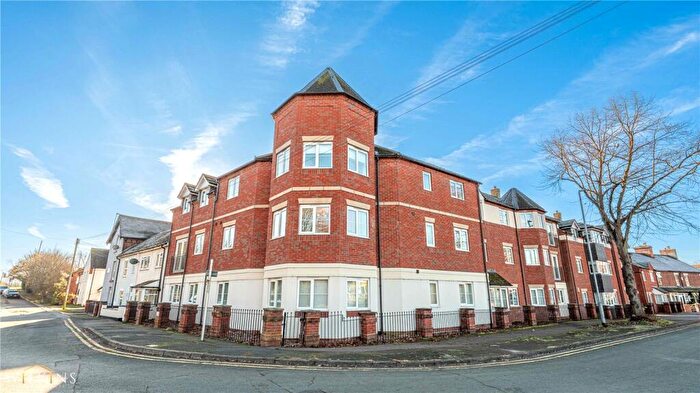 2 Bedroom Apartment For Sale In Bonehill Road, Tamworth, Staffordshire, B78