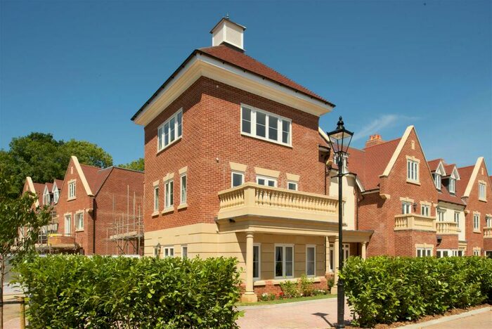 2 Bedroom Apartment To Rent In Kingswood Park, Bonsor Drive, Kingswood, KT20