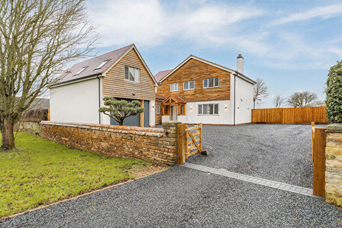 5 Bedroom Detached House For Sale In Sutton Bassett, Market Harborough, LE16