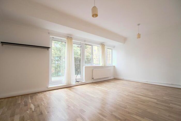 1 Bedroom Flat To Rent In Waterford Court, Leeland Terrace, Ealing, W13