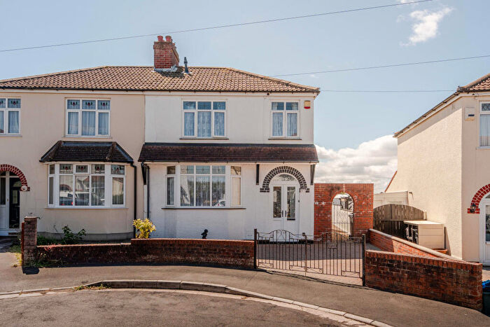 3 Bedroom Semi-Detached House For Sale In Whiteway Close, BS5