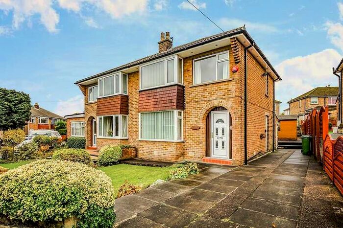 3 Bedroom Semi-Detached House To Rent In Thorpe Green Drive, Golcar, Huddersfield, West Yorkshire, HD7