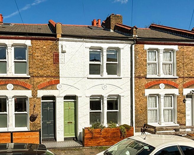 2 Bedroom Terraced House For Sale In Wildfell Road, Catford, SE6