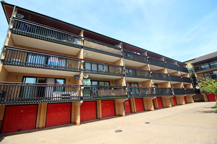 1 Bedroom Apartment To Rent In Boycott Avenue, Oldbrook, MK6