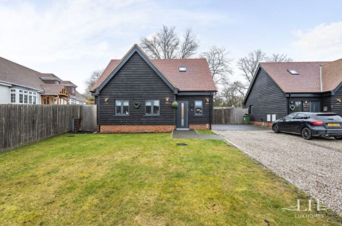 3 Bedroom Detached House For Sale In The Hamlet, Brentwood, CM15