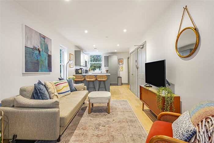 1 Bedroom Flat For Sale In West Hill, Putney, SW18