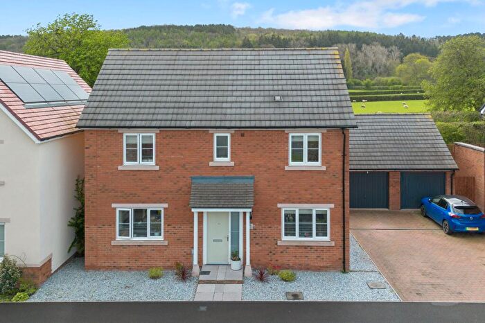 4 Bedroom Detached House For Sale In Tollhouse Road, Churchill, BS25